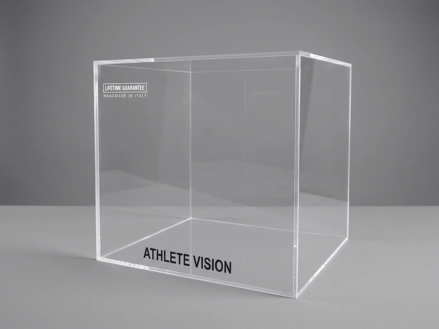 Athlete Vision — product showcase from clear acrylic, UV print ‚Lifetime Guarantee · Handmade in Italy', eksport for Italy