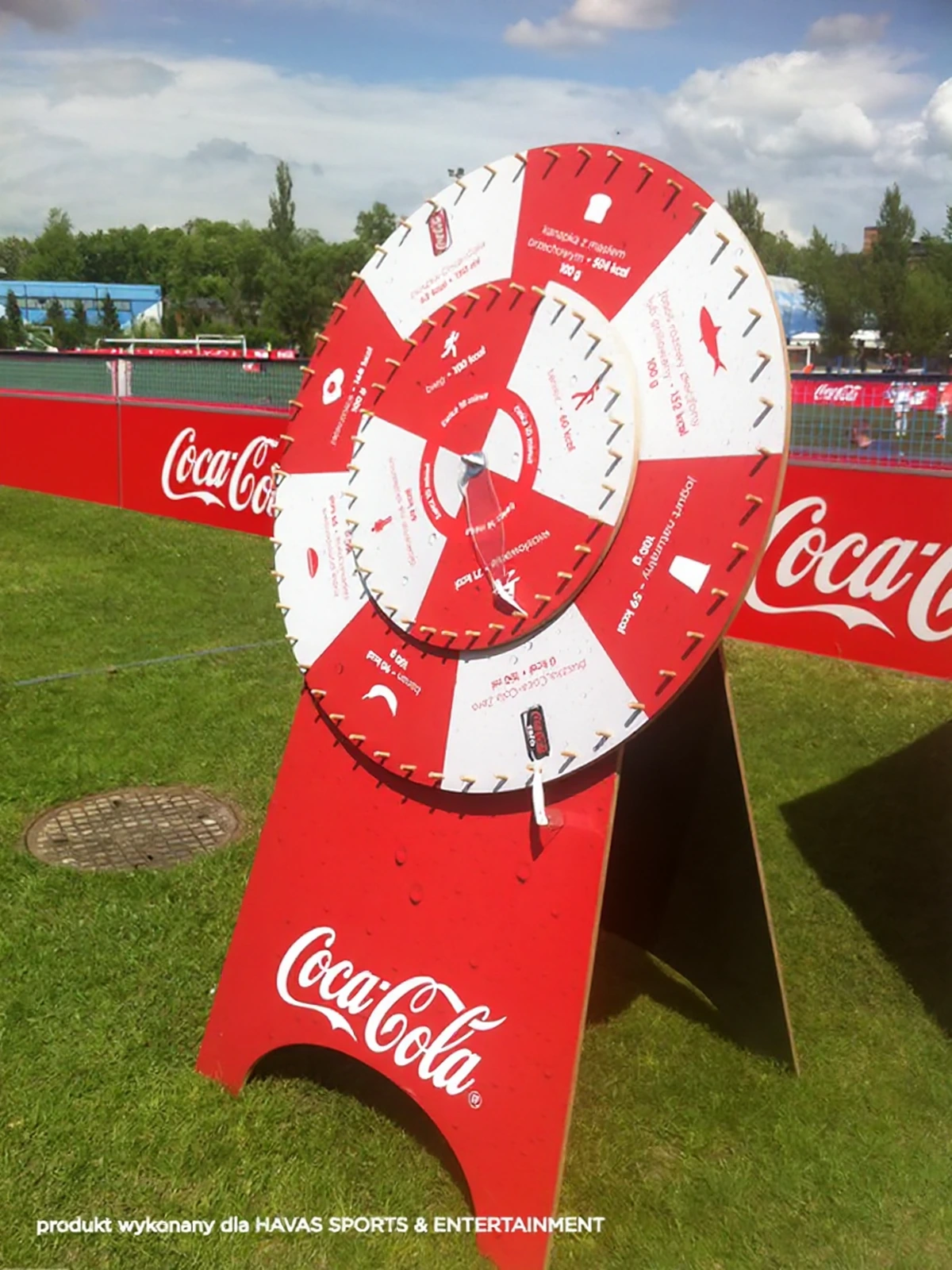 DISPLAY wheel of fortune for event campaign Coca-Cola