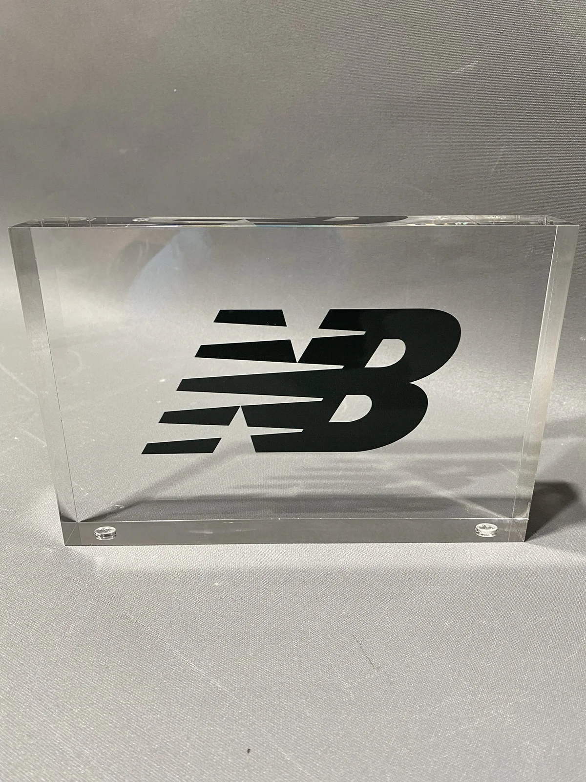 Blok brandowy from thickj clear acrylic with logo brand sports