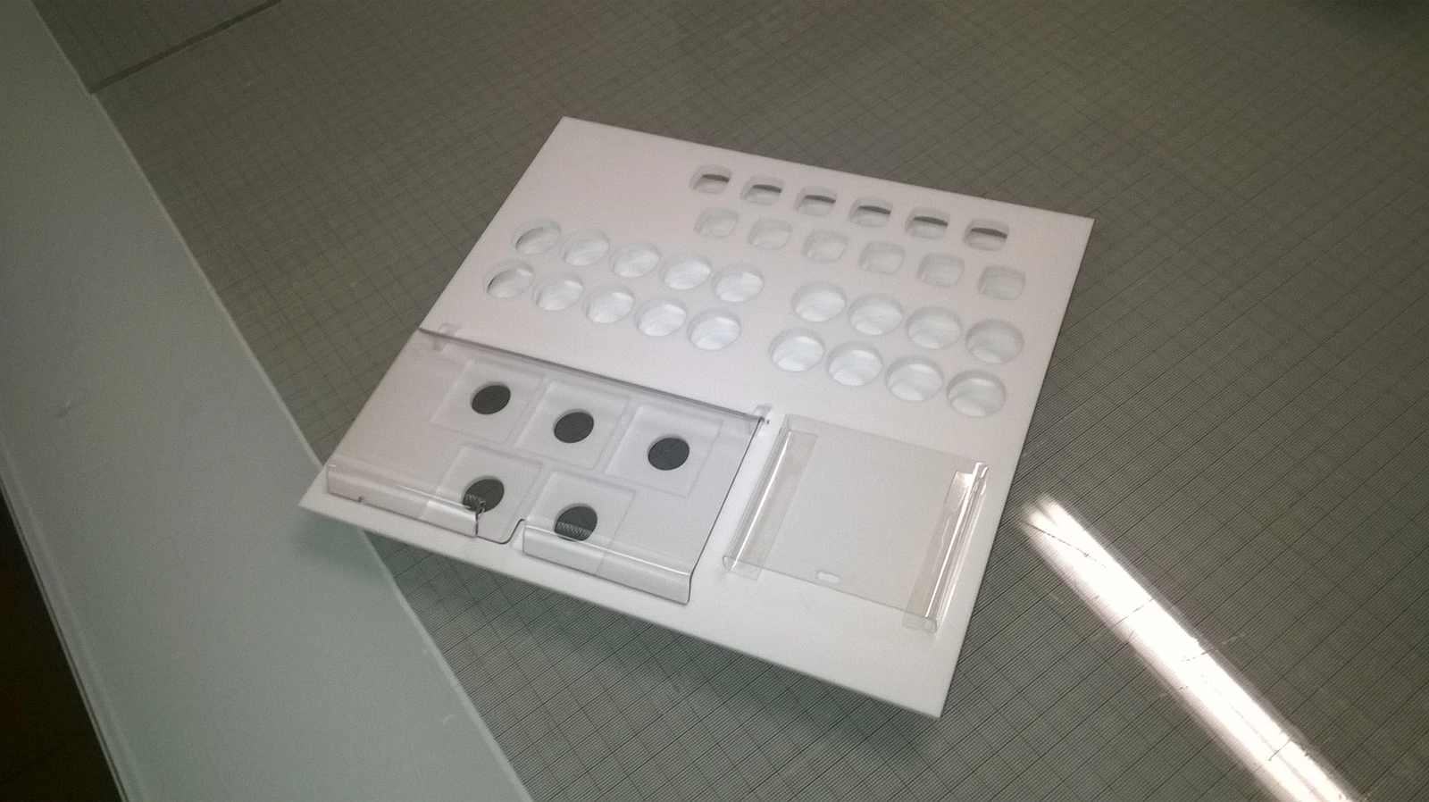Cosmetic displays for the drugstore chain premium