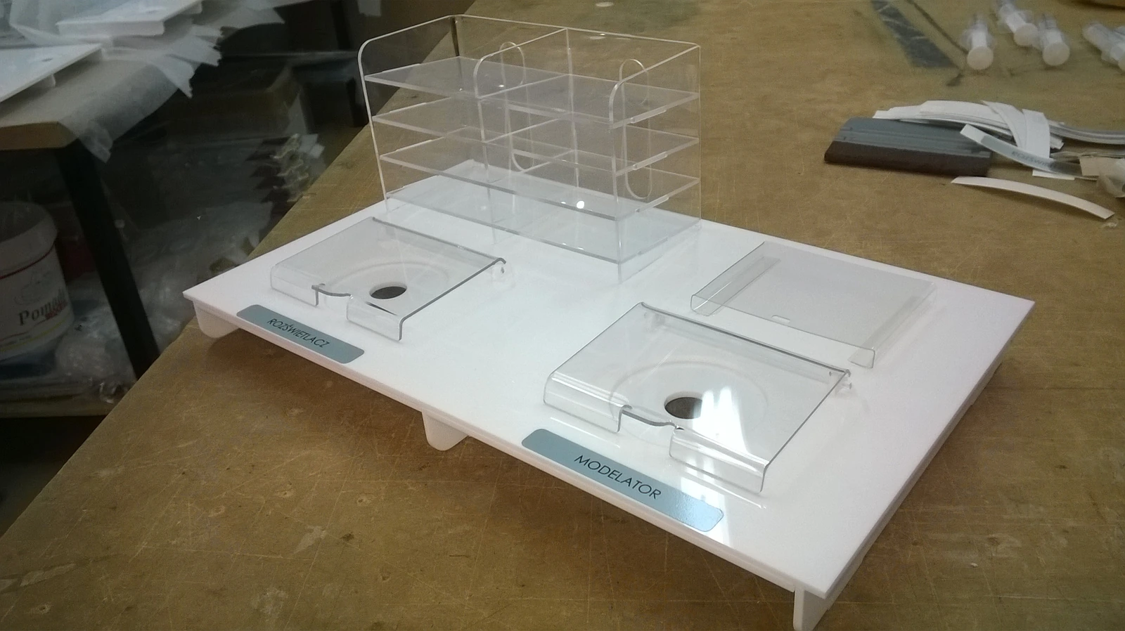 Cosmetic displays for the drugstore chain premium
