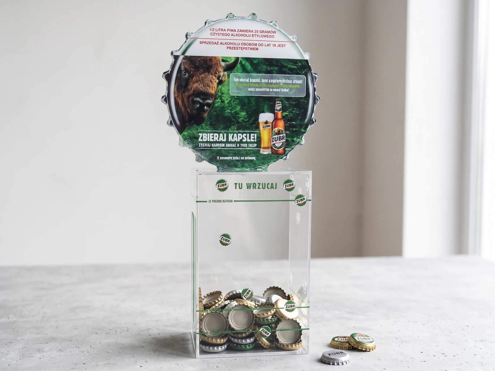 DISPLAY for bottle caps for beer Zubr