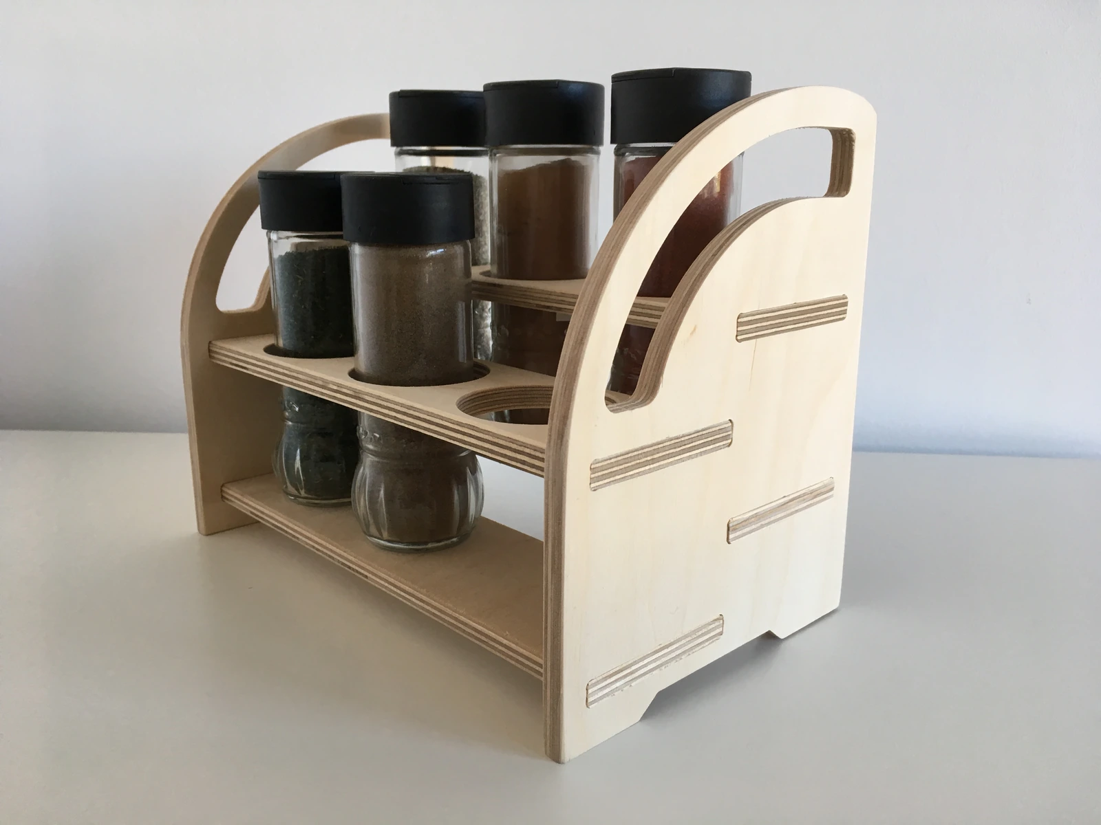 Prymat — spice display from plywood