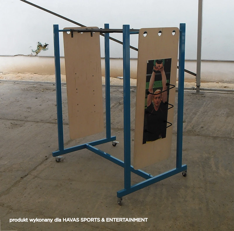 Reebok — display for mobilnej gym promotional brand