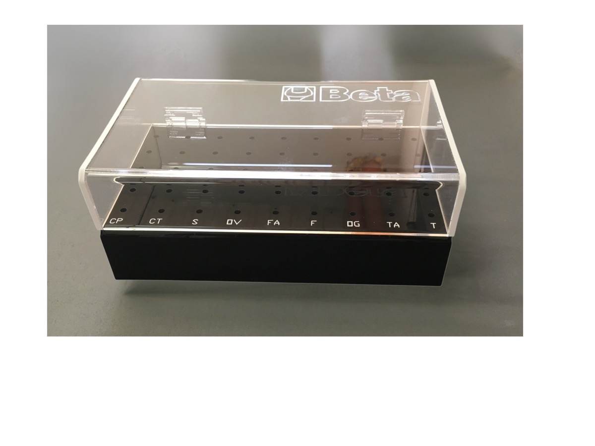 Edge milling acrylic