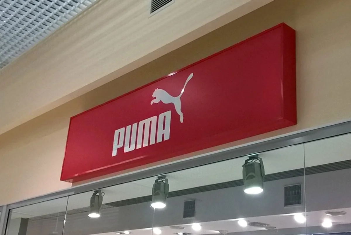 kaseton kaseton/szyld sklepu puma — Galeria Metropolia Gdańsk