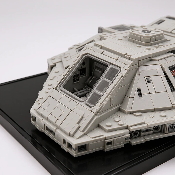 Gablota na LEGO UCS — detal wewnątrz